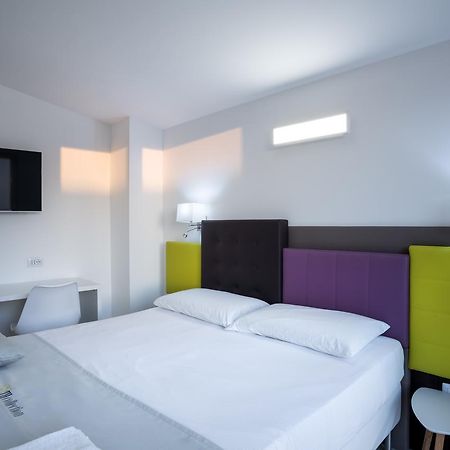 Th Collection Rooms Ористано Экстерьер фото